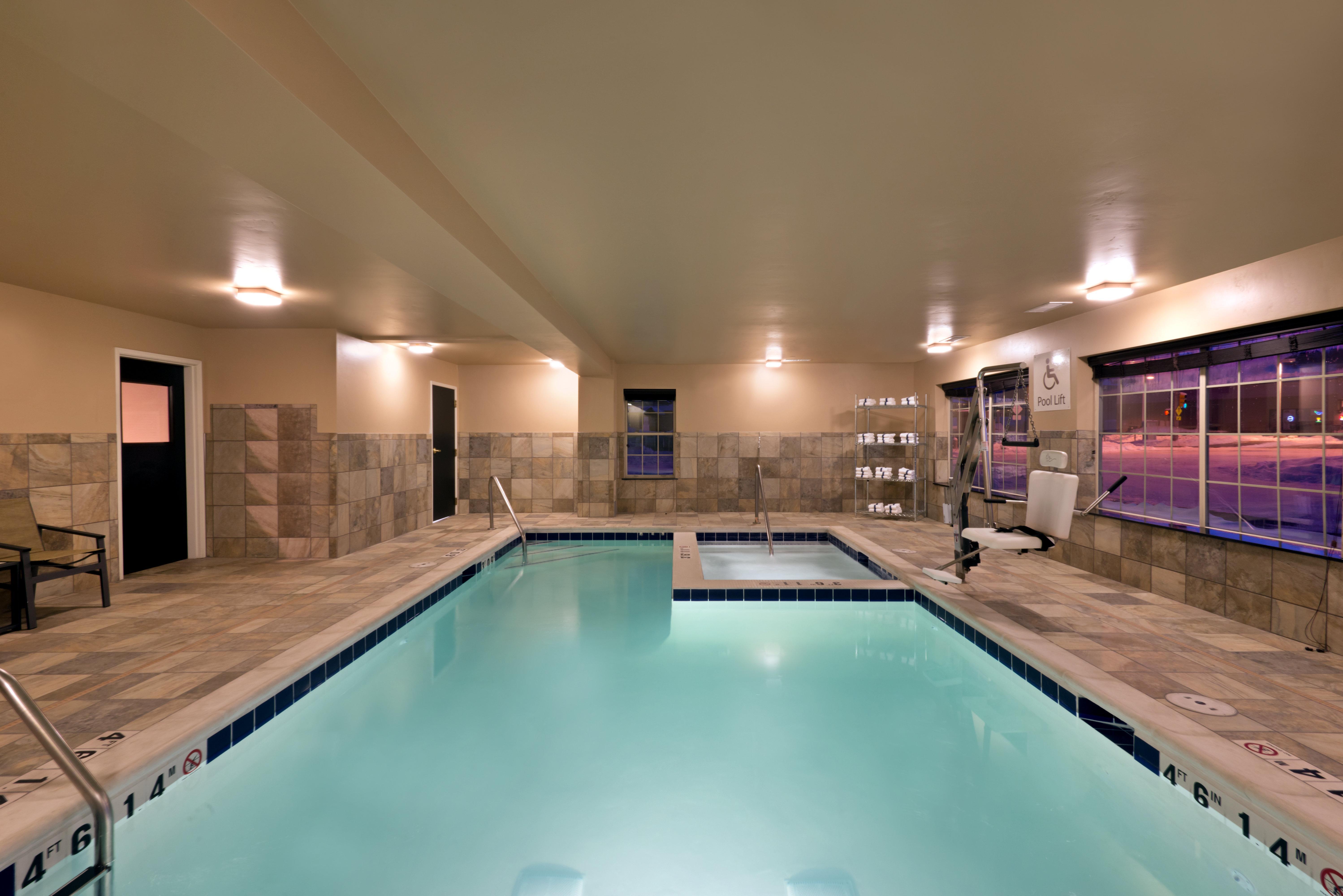 Holiday Inn Express Hotel & Suites Fraser Winter Park Area By Ihg מראה חיצוני תמונה