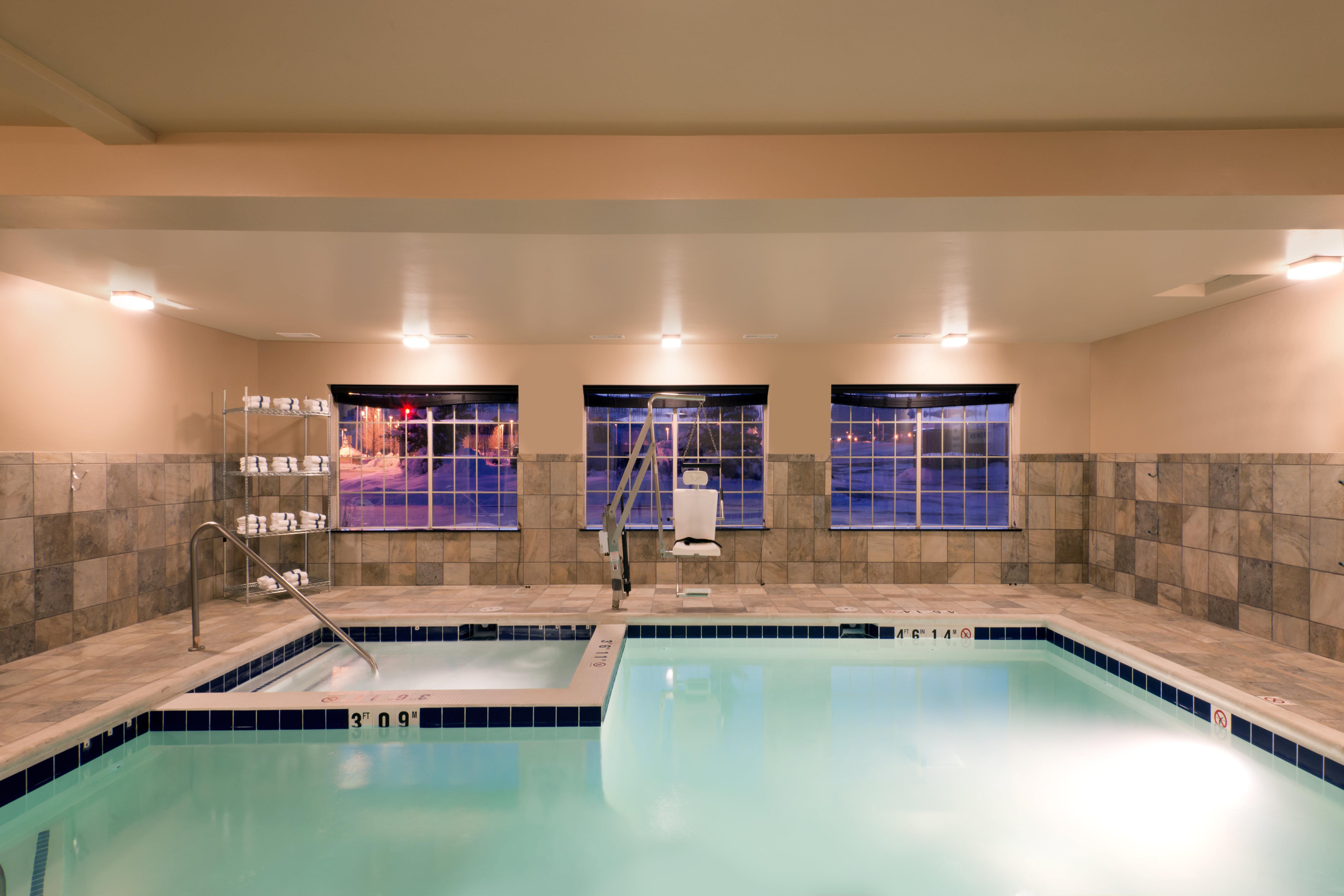 Holiday Inn Express Hotel & Suites Fraser Winter Park Area By Ihg מראה חיצוני תמונה